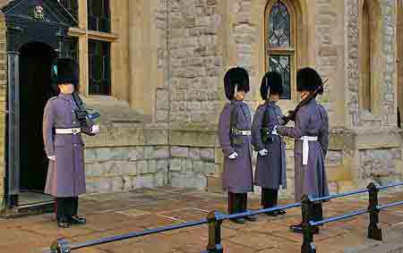 gardes de la tour de Londres