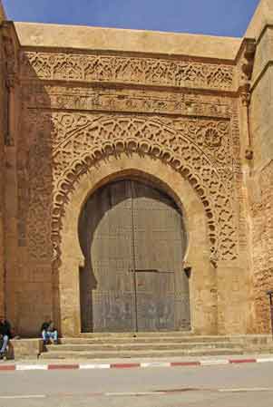 porte ouvragée à Rabat