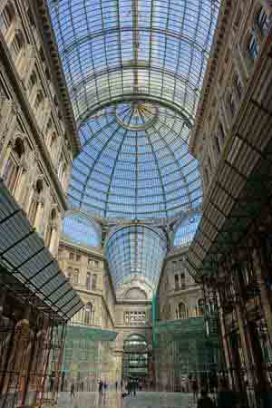 Naples galerie Umberto