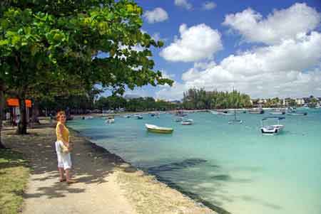 plage ombrage  Grand Baie Maurice