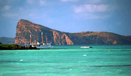 plage de Grand baie  l'le Maurice