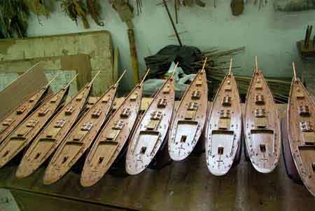 fabrique de maquette de bateaux  : le port  l'ile Maurice