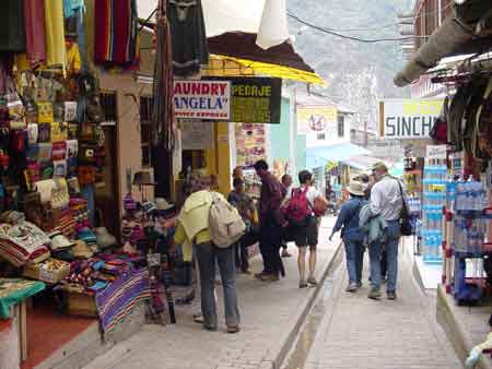 Pérou  Aguas Calientes   