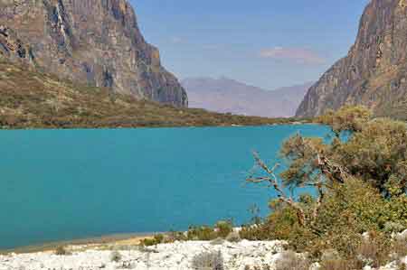 Pérou lac Chinancocha, mont Huascaran 