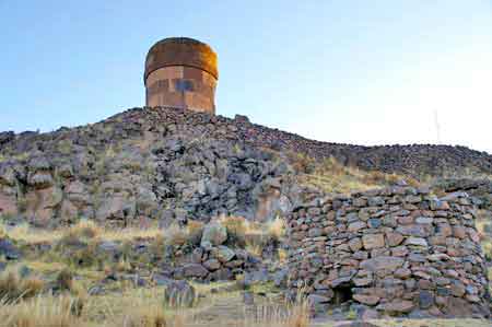 Pérou Nécropole de Sillustani 