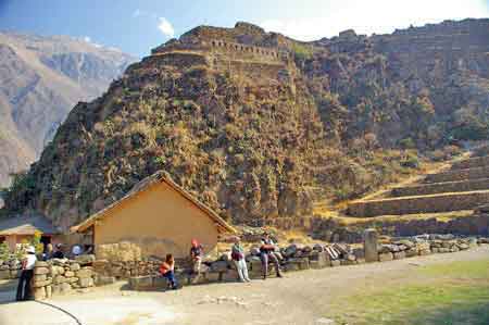 Pérou forteresse d' Ollantaytambo  