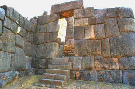 Pérou forteresse SaqsayHuaman défense de la capitale Inca  