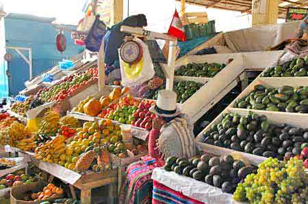 marché de San Pedro Cuzco Perou