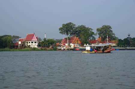 Chao Phraya fleuve royal Thailande