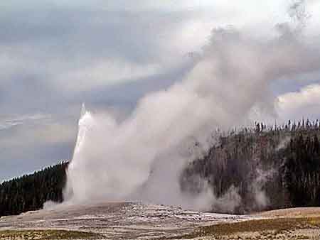 yellowstone park Wyoming