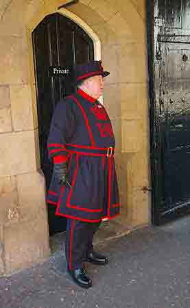 hallebardiers Beefeaters la tour de Londres