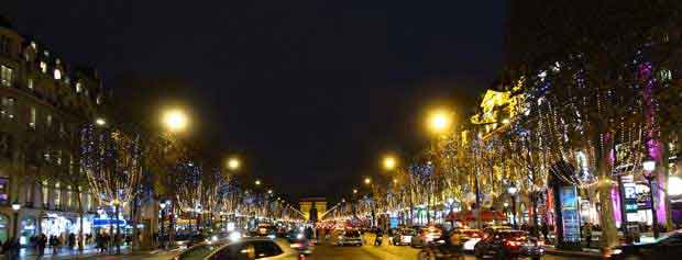 Paris champs ELysées en décembre