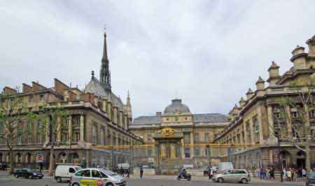 Paris palais de justice