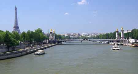 la seine et le pont Alexandre III
