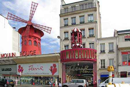 le moulin rouge  Paris