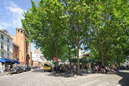 place des abesses Montmartre Paris