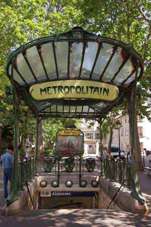 place des abesses Montmartre Paris