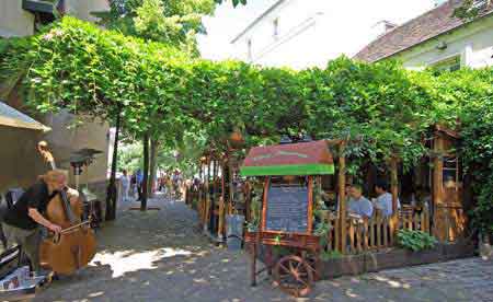 Place du tertre  Montmartre Paris