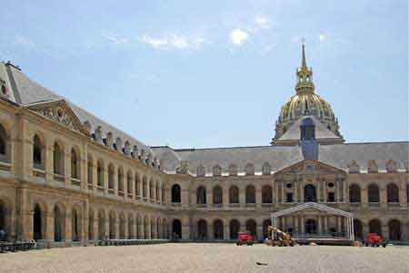 les invalides Paris