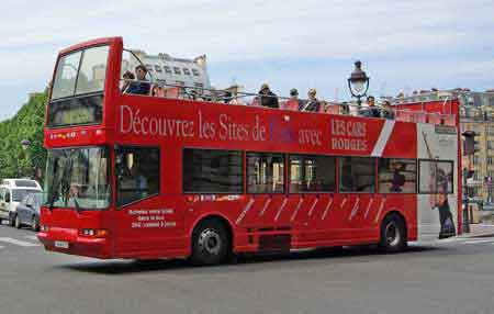 les cars rouges