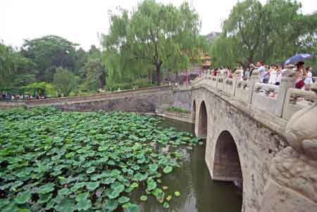 Pekin parc Qianhai pont du lingot d argent