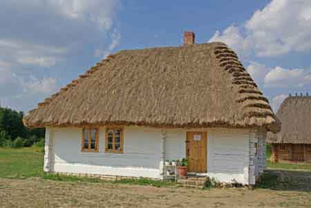 Tokarnia muse ethnologique Pologne