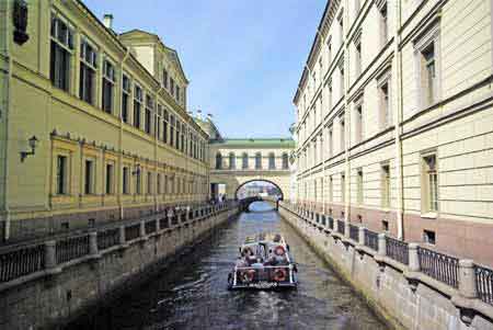 St Petersbourg croisière sur la Moïka 