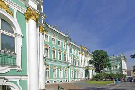 St Petersbourg: le palais d'hiver et le musée de l'hermitage