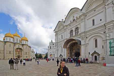 place des catéhdrales du Kremlin  Moscou