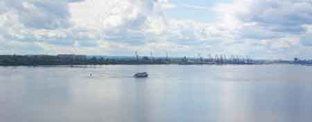 rivière Kama, près de Glasov, affluent de la Volga Russie