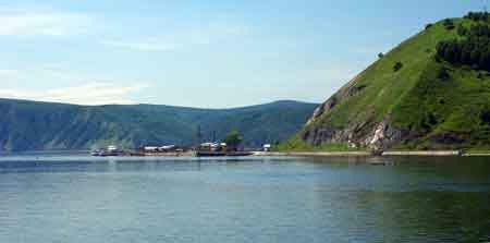 Lac de Barrage sur l'angara