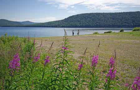 Lac de barrage sur la rivière Angara - Sibérie