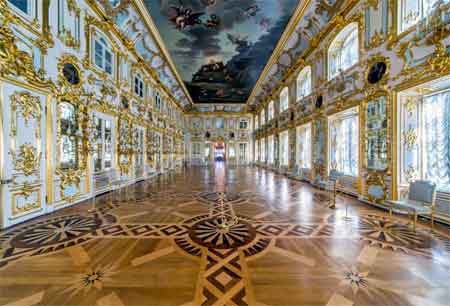 Peterhof grand palais intérieur