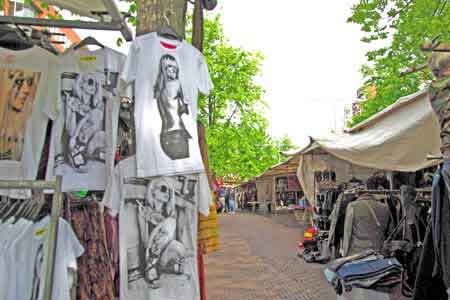 Waterlooplein marché aux puces Amsterdam