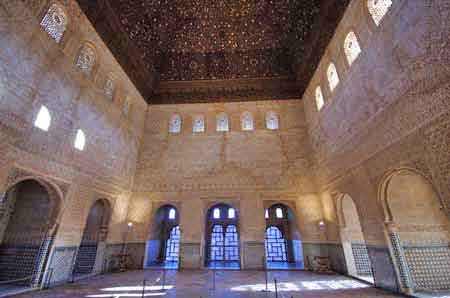 Alhambra de Grenade   palais Nazaries Andalousie