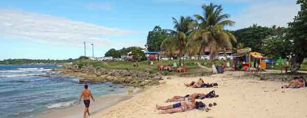 plage de la chapelle Anse Bertrand