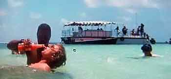 les fonds blancs baignoire de josephine martinique