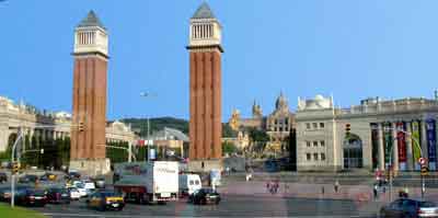 Barcelone  Place de Catalogne 