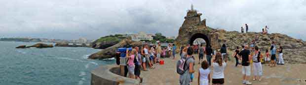 Biarritz rocher de la Vierge pyrennes atlantique Basque