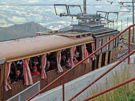 la Rhune, train, chevaux, pays basque 