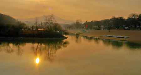 le lac de saint Pee sur Nivelle dans le Labour, pays basque 