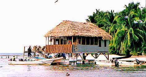 lodge  tobacco-caye belize