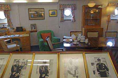 Yacht Britannia Edimbourg Ecosse LeithYacht Britania Edimbourg Ecosse Leith