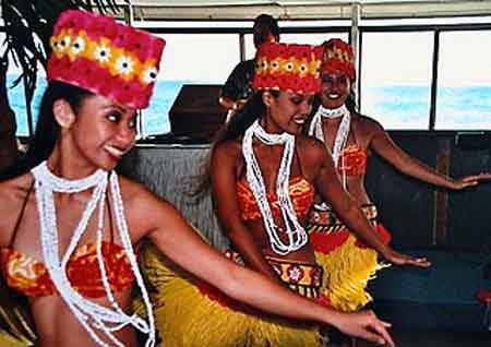 Honolulu sunset cruise Ohau Hawaii