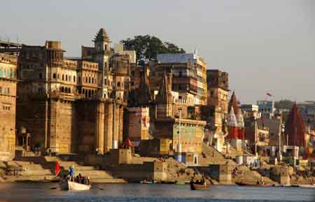 gaths sur le gangeInde Varanasi Benars