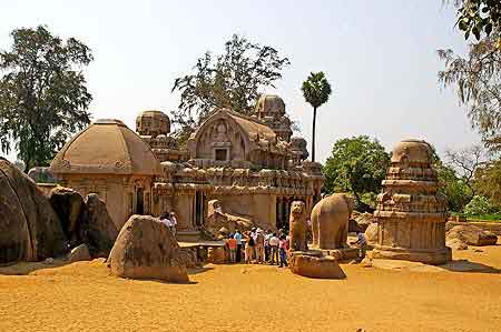Inde Tamil Nadu Les Rathas de  Mamallapuram