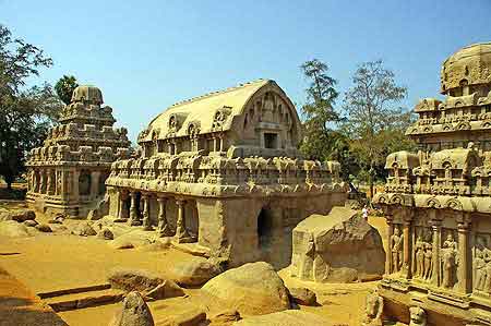 Inde Tamil Nadu Les Rathas de  Mamallapuram