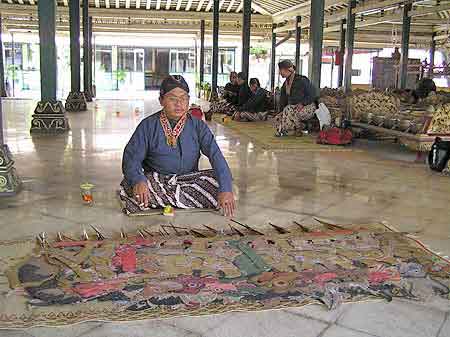 Indonesie  Le palais du Sultan  Yodjakarta Java 