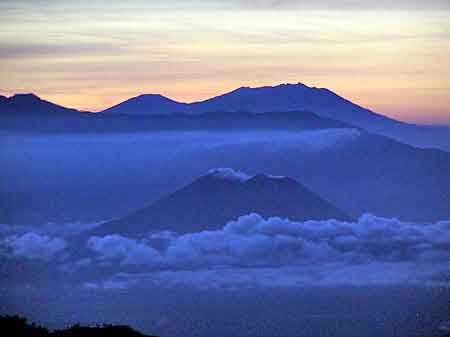 Indonesie  le volcan Bromo Java 