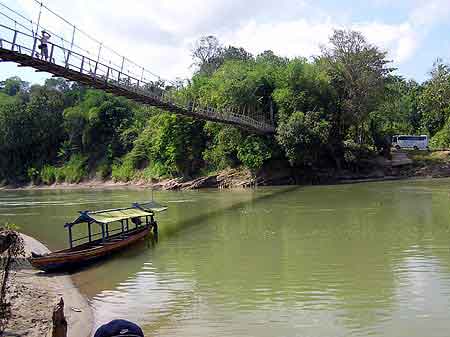 Indonesie  rivire Tona Toraja  Sulawesi 